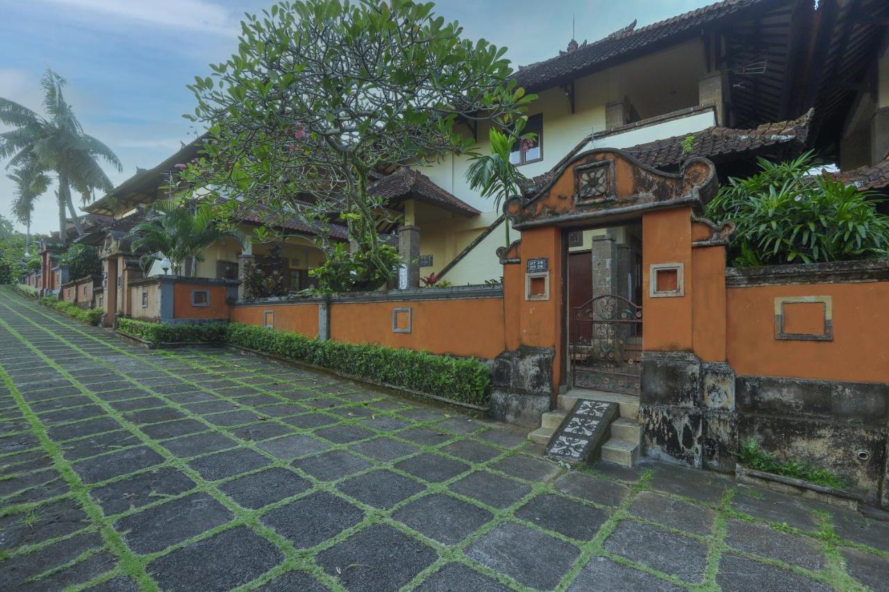 Dewi Sinta Hotel&Restaurant By WizZeLa Tanah Lot Exterior foto